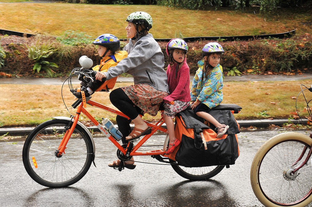 Choosing Bikes For Cycling With Kids