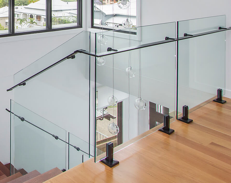 What Is Glass Balustrade & How Can It Be Installed?