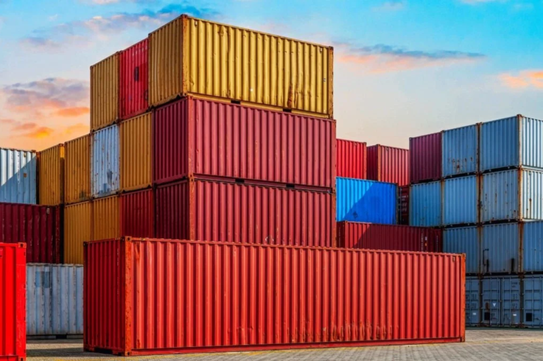 How to make effective use of container space