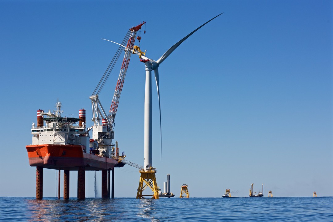 The Future of Offshore Wind - E.ON, Gemini Wind Park, Eneco & Bloomberg review