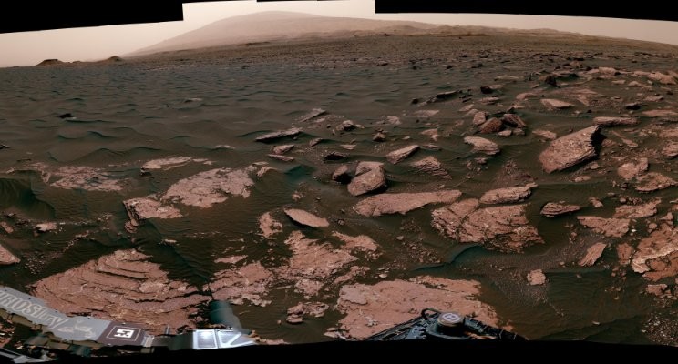 Amazing 360 degree panorama on Mars.