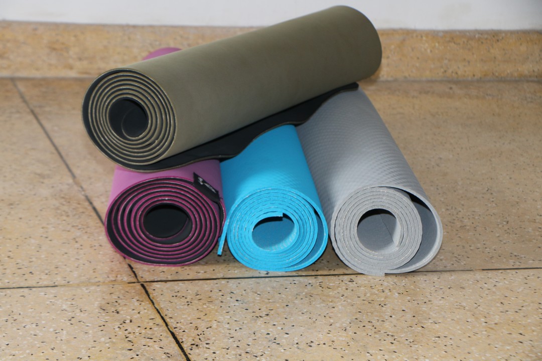 Why choose a natural rubber yoga mat ?