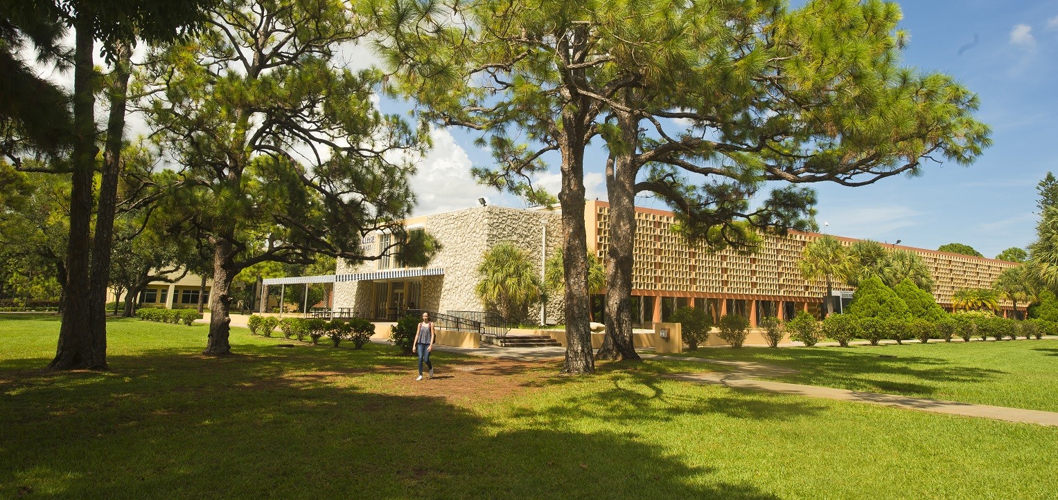 St Thomas University Florida >> St Thomas University Linkedin St Thomas University Florida >> St Thomas University Linkedin
