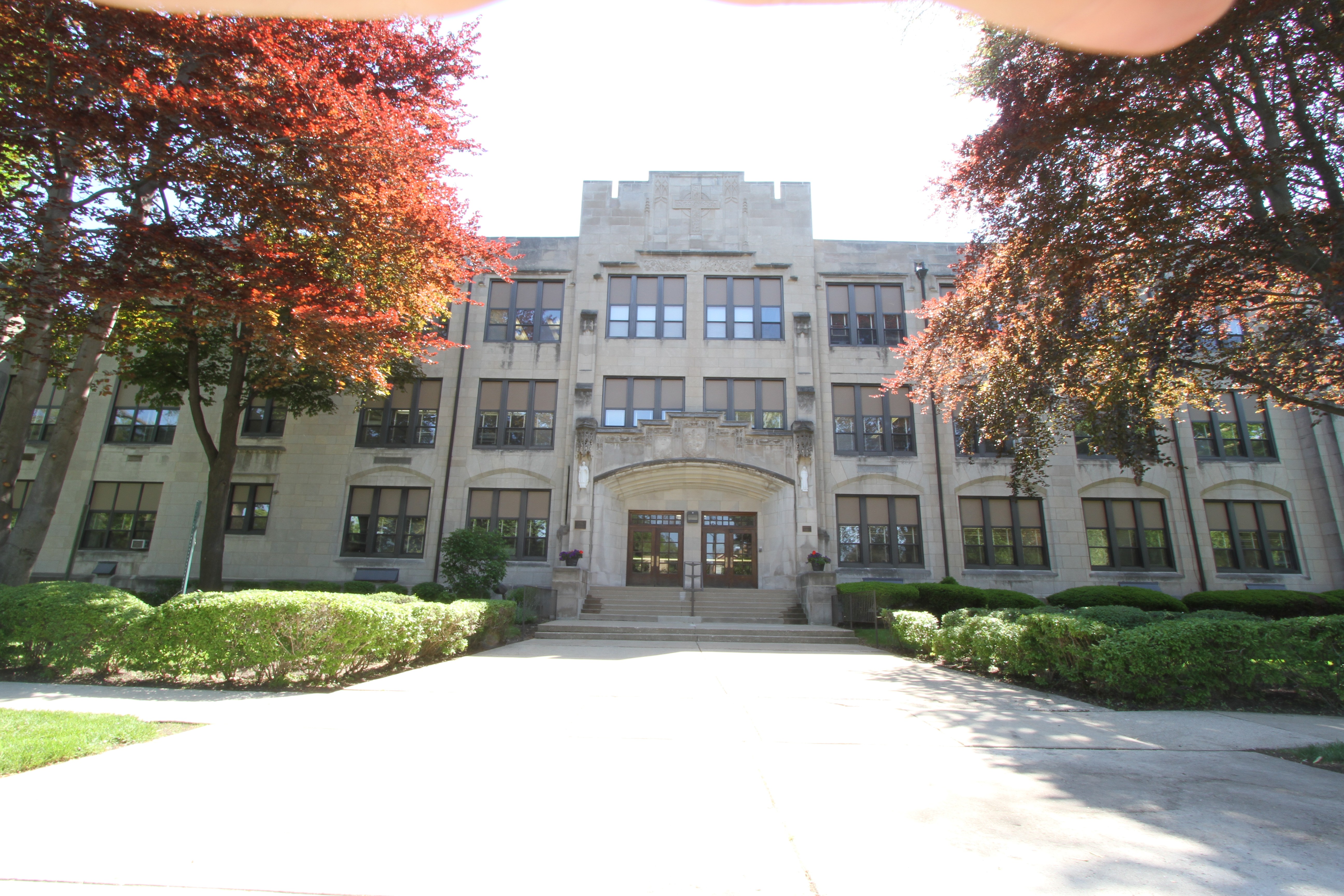 Trinity High School - River Forest, IL Employees, Location, Alumni
