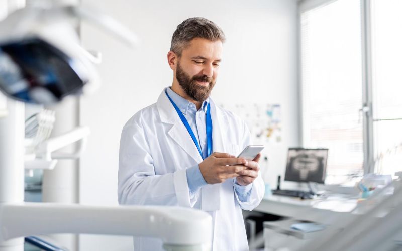 Align Technology's Next Generation Invisalign Virtual Care AI-assisted  Remote Monitoring Solution Automates and Streamlines Practice Workflows