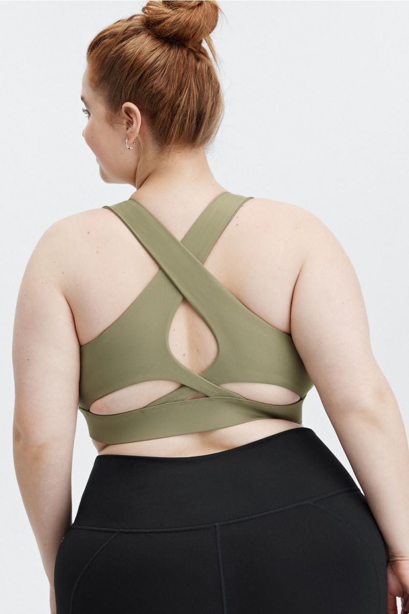 Fabletics on LinkedIn: 4 High-Quality Activewear Brands I'm Wearing As A  Plus-Size Fashion Girl