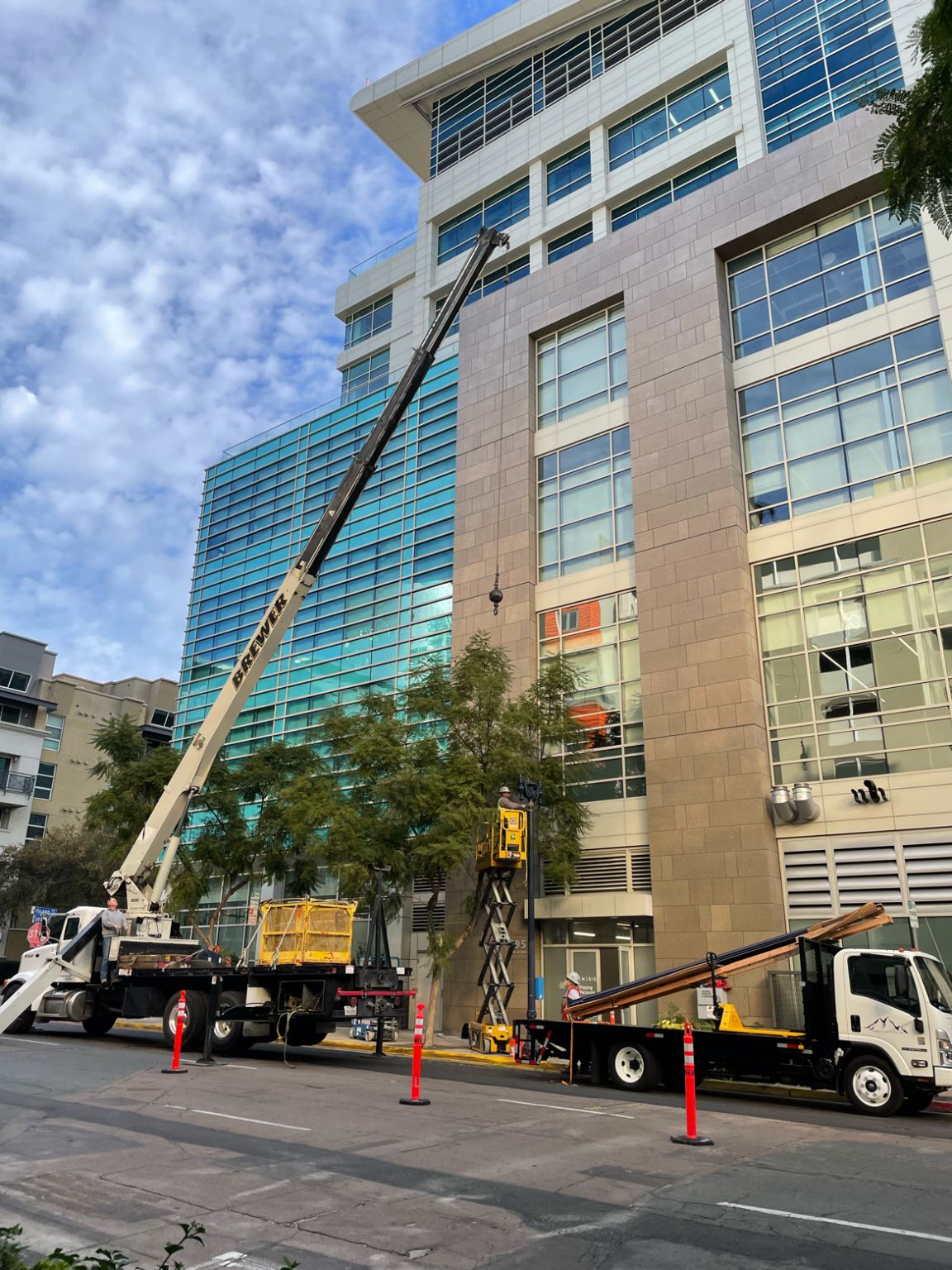 Michael Oleston on LinkedIn: #summitelectrical #jbpacific #brewercrane Michael Oleston on LinkedIn: #summitelectrical #jbpacific #brewercrane