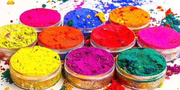 How to mix mica powder and pigment powder with epoxy resin?