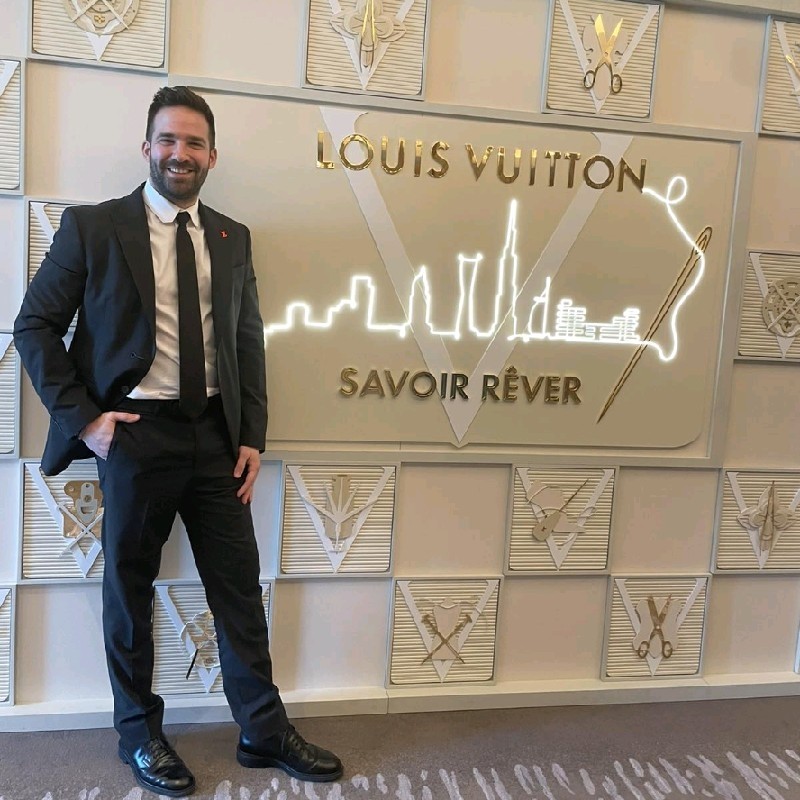 Vasilis Psihogios - Sales Consultant - Louis Vuitton