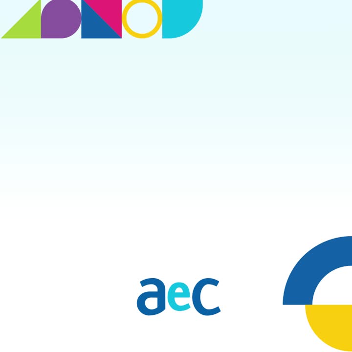AeC aposta em inclusão e realiza sonho de atendente que desenvolve