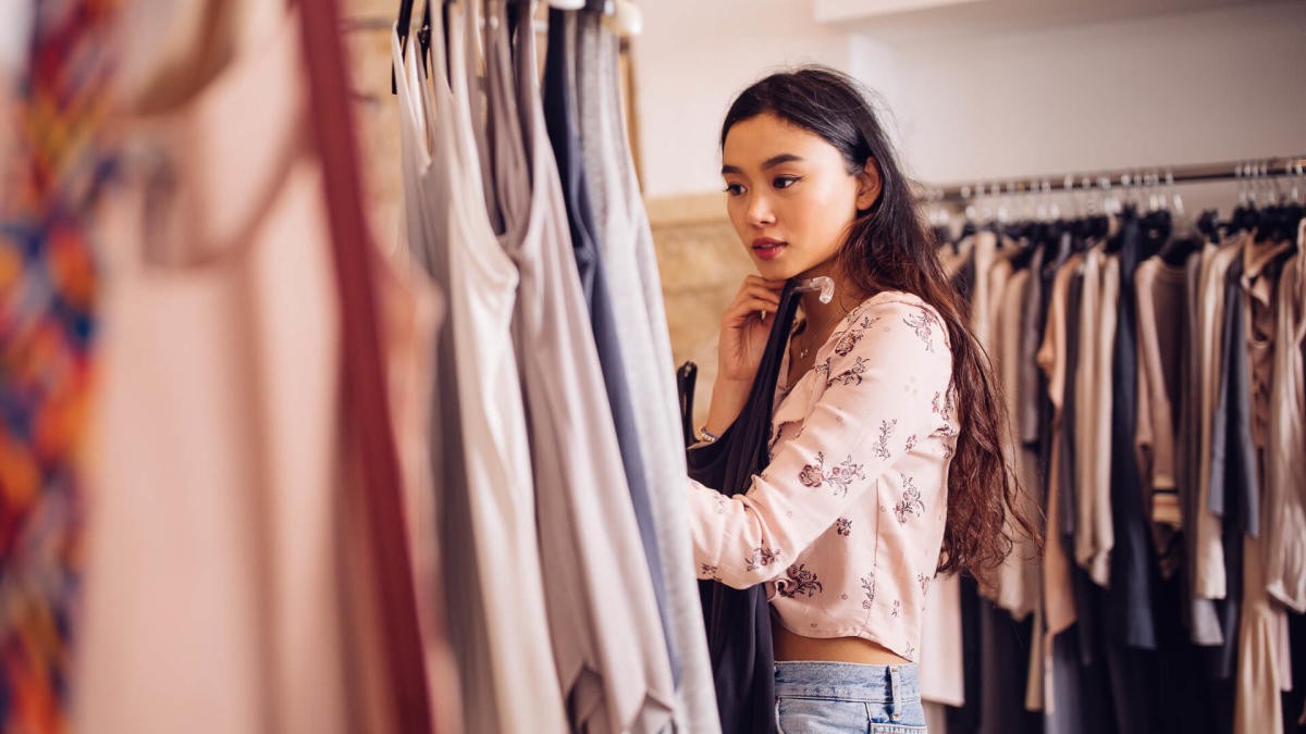From Runway to Retail: How to Source High-Fashion Wholesale