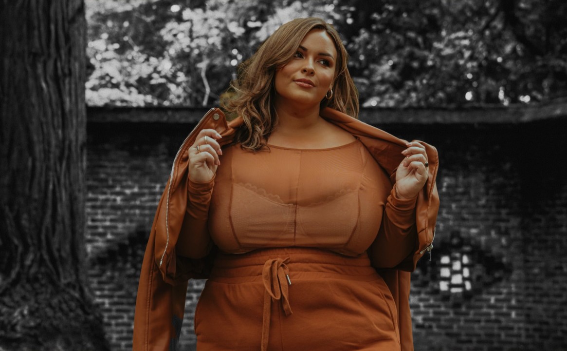 Unveiling the Plus-Size Paradox: The Luxury Fashion Industry's