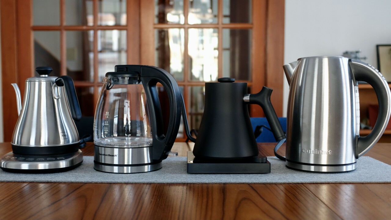 Top 10 Electric Kettles Black Friday Deals & Cyber Monday Sale