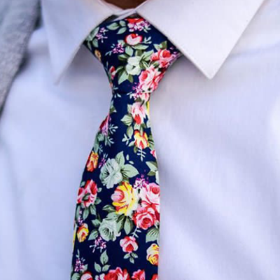 how to wear tie on suit