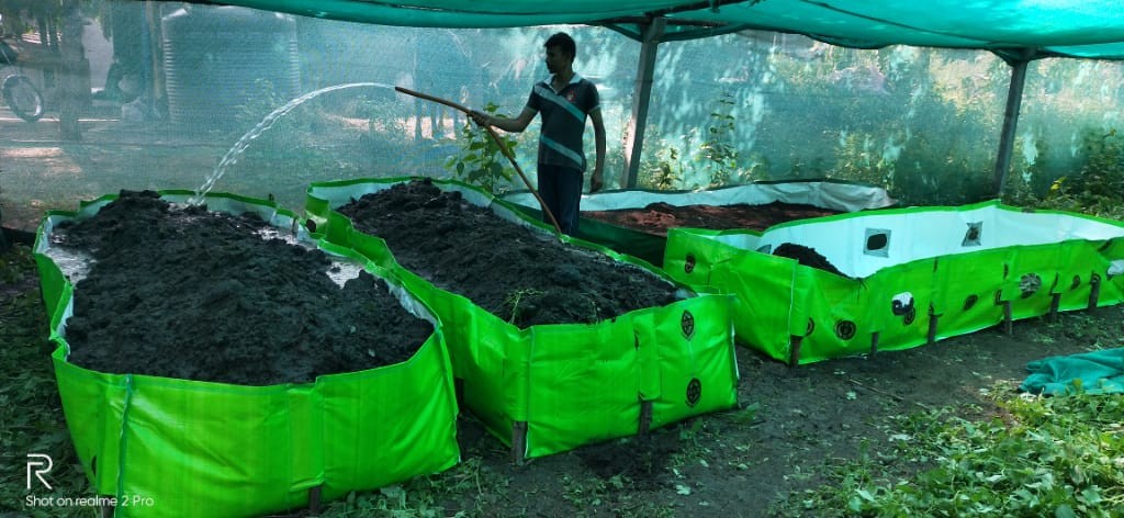 
Why Don't we Have Enough Vermicompost-Producing Farmers?
