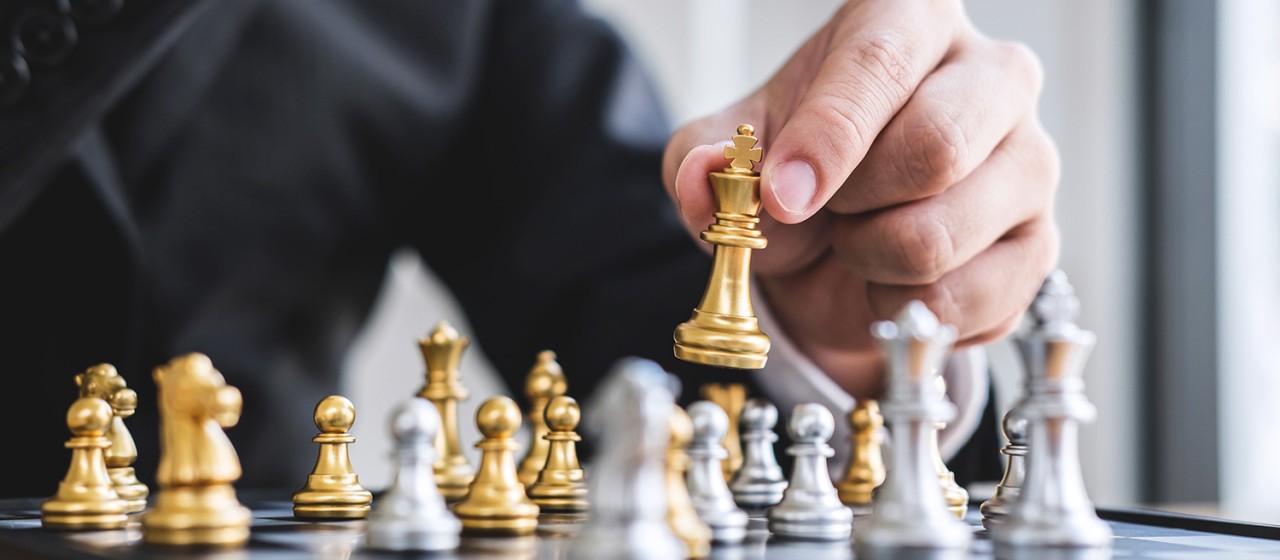 Avoid checkmate of your business risk management