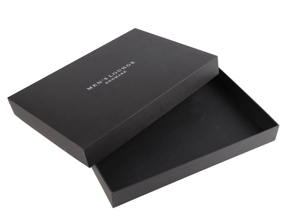 What are the advantages of lid and bottom gift box?