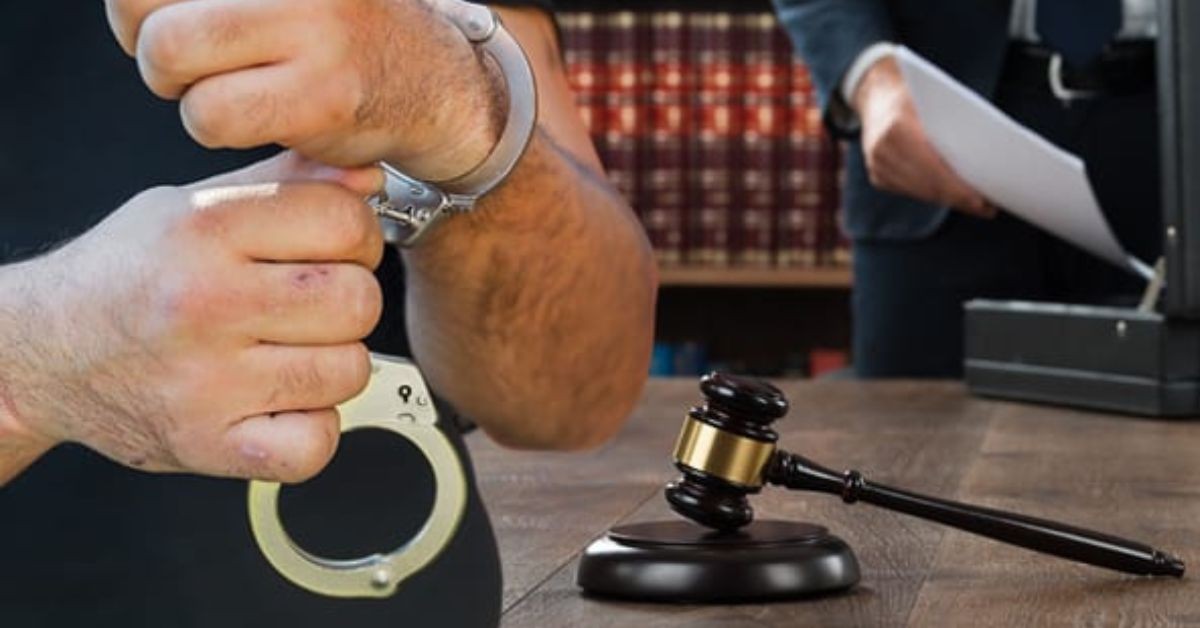 Choosing the Right Criminal Lawyer in Delhi: Tips and Tricks to Find Your  Best Advocate