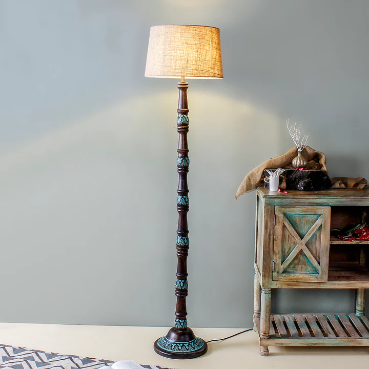 What is the best metal Floor Lamp with Shelves?