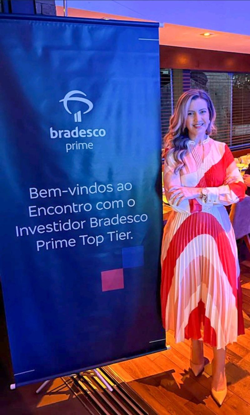 Danila Souza, CEA - Gerente de Relacionamento - Banco Bradesco Prime