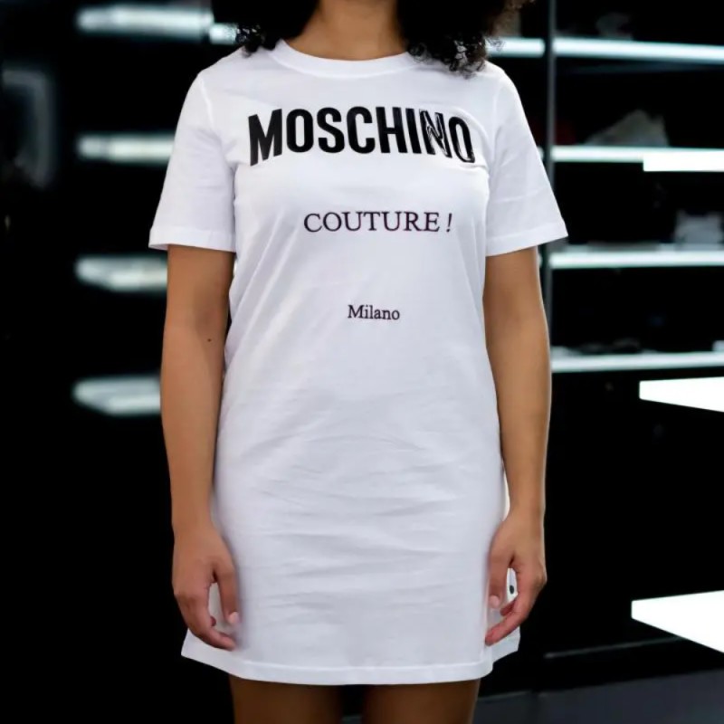 moschino clothing - Ecommerce Specialist - Self-employed