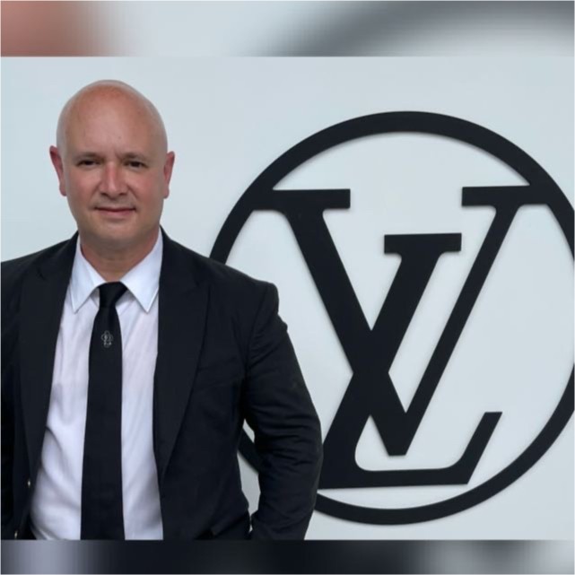 Enrique Heredero - Team Lead Manager - Louis Vuitton