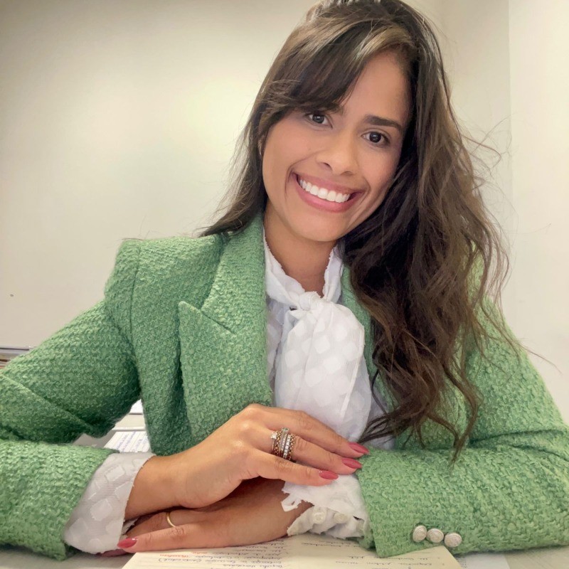 Nara Juliana Sobreira - Advogada - VK Advocacia Empresarial