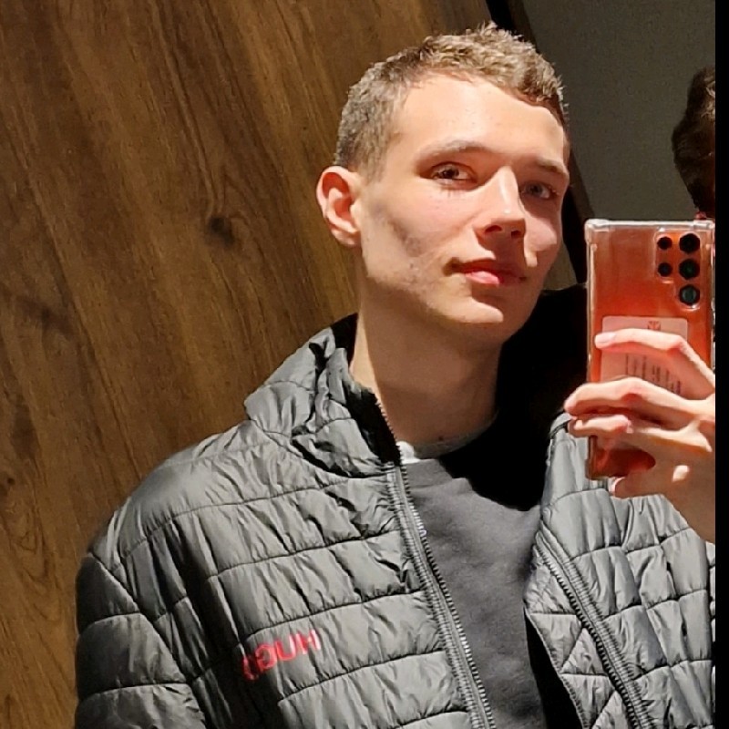Jakub Biskupski - Passenger Service Agent - Swissport | LinkedIn