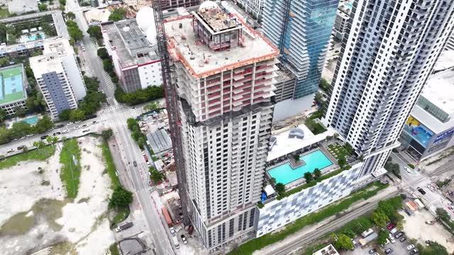 Carlos A. Sardiña on LinkedIn: Miami Worldcenter Block G West - Topping Out