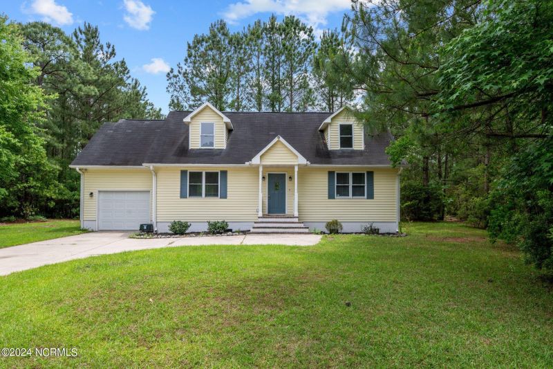 Tina Cliffe on LinkedIn: 921 Hurricane Court New Bern NC 28560 Tina Cliffe on LinkedIn: 921 Hurricane Court New Bern NC 28560