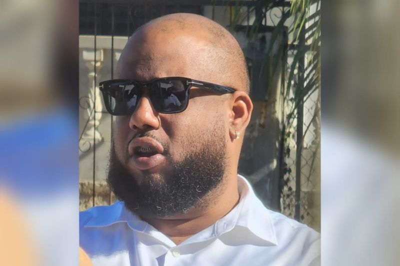 Breaking Belize News on LinkedIn: Court bailiff arrested on gun charges Breaking Belize News on LinkedIn: Court bailiff arrested on gun charges