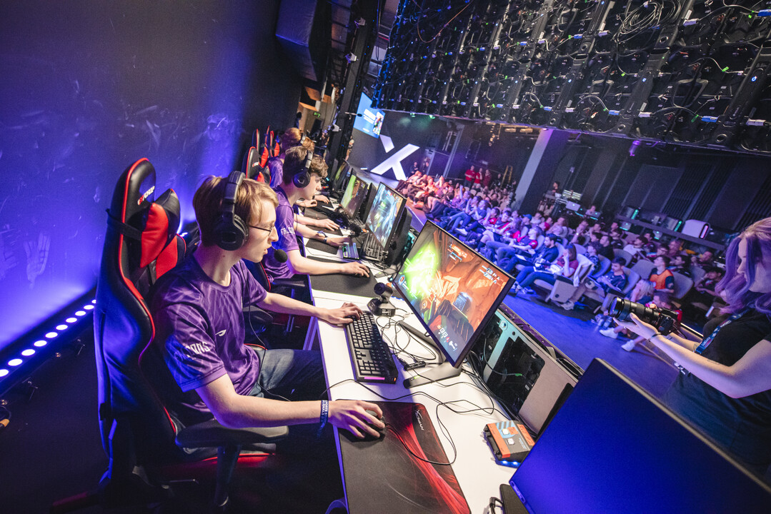 The Awesome Benefits of Esports: It\'s More Than Just Fun and Games