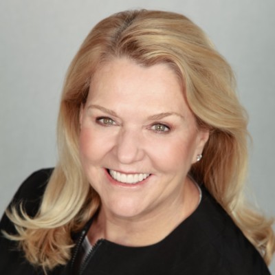 Clothing Retail News Alert] Breaking News: Ex Nike President Jeanne Jackson  Joins Spanx as Executive Chair