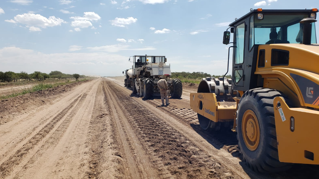 LOS FACTORES QUE INFLUYEN EN LA COMPACTACIÓN DEL SUELO 