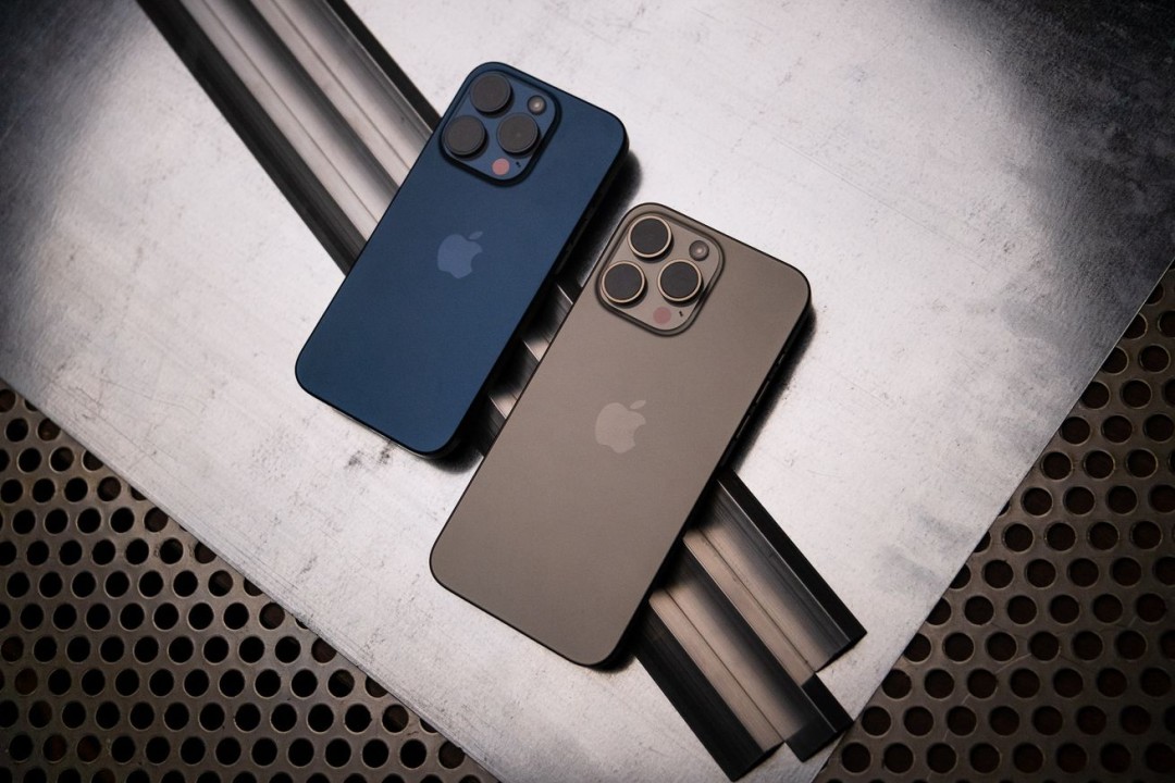 Unveiling the Apple iPhone 15 Pro Max: A Comprehensive Review