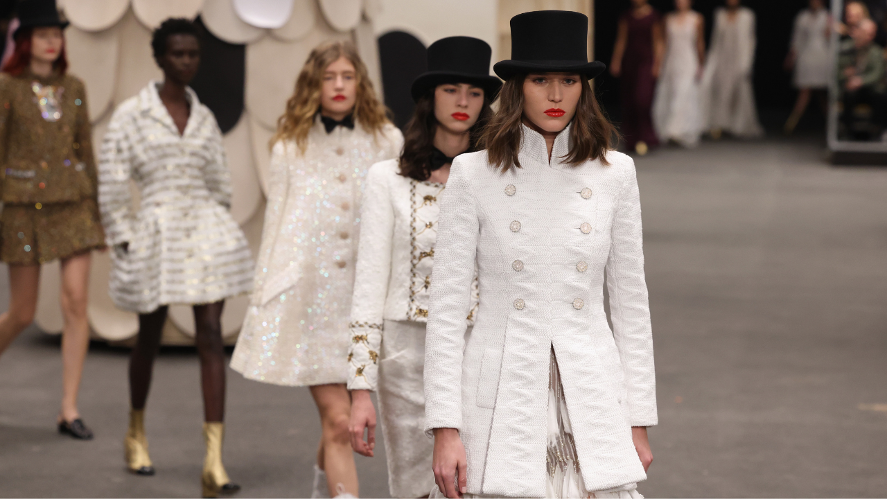 Larger-Than-Life Animals and Tweed Miniskirts at Chanel's Couture Show