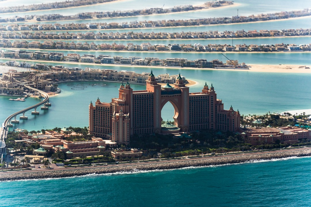 The artificial island of Palm Jumeirah: the story of its creation and features of the location