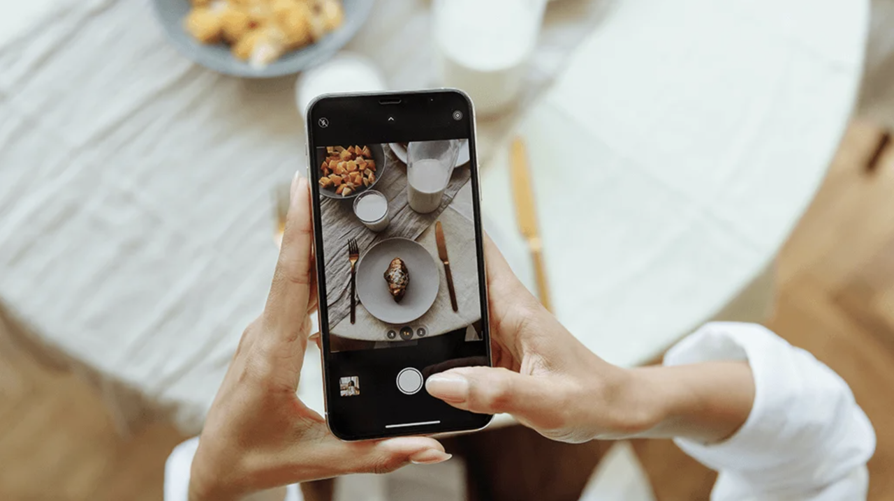 How to make your food social media build brand awareness