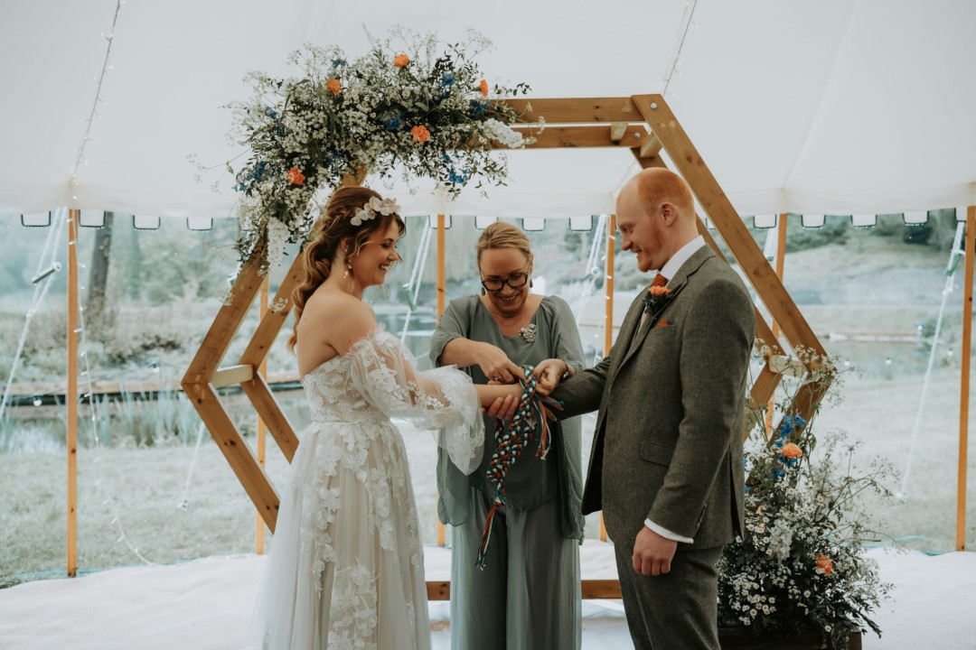 Handfasting Ceremonies - You're The Bride