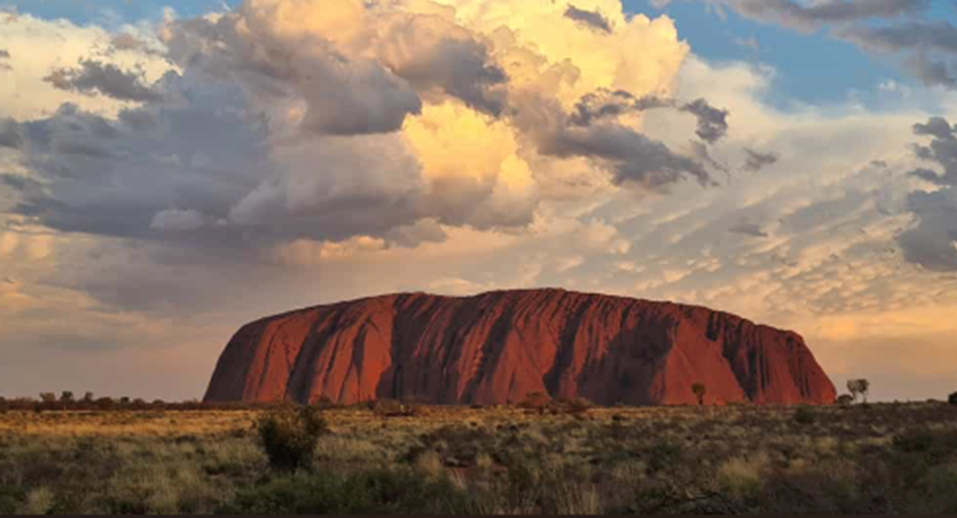Die Kunst der Vereinfachung: Stephen Hawkings Prinzipien für ein Die Kunst der Vereinfachung: Stephen Hawkings Prinzipien für ein