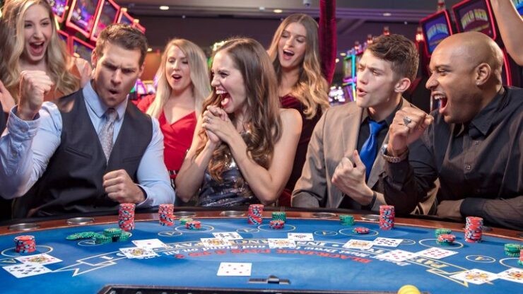 6 Tips For a Sure Win at The Casino 2023