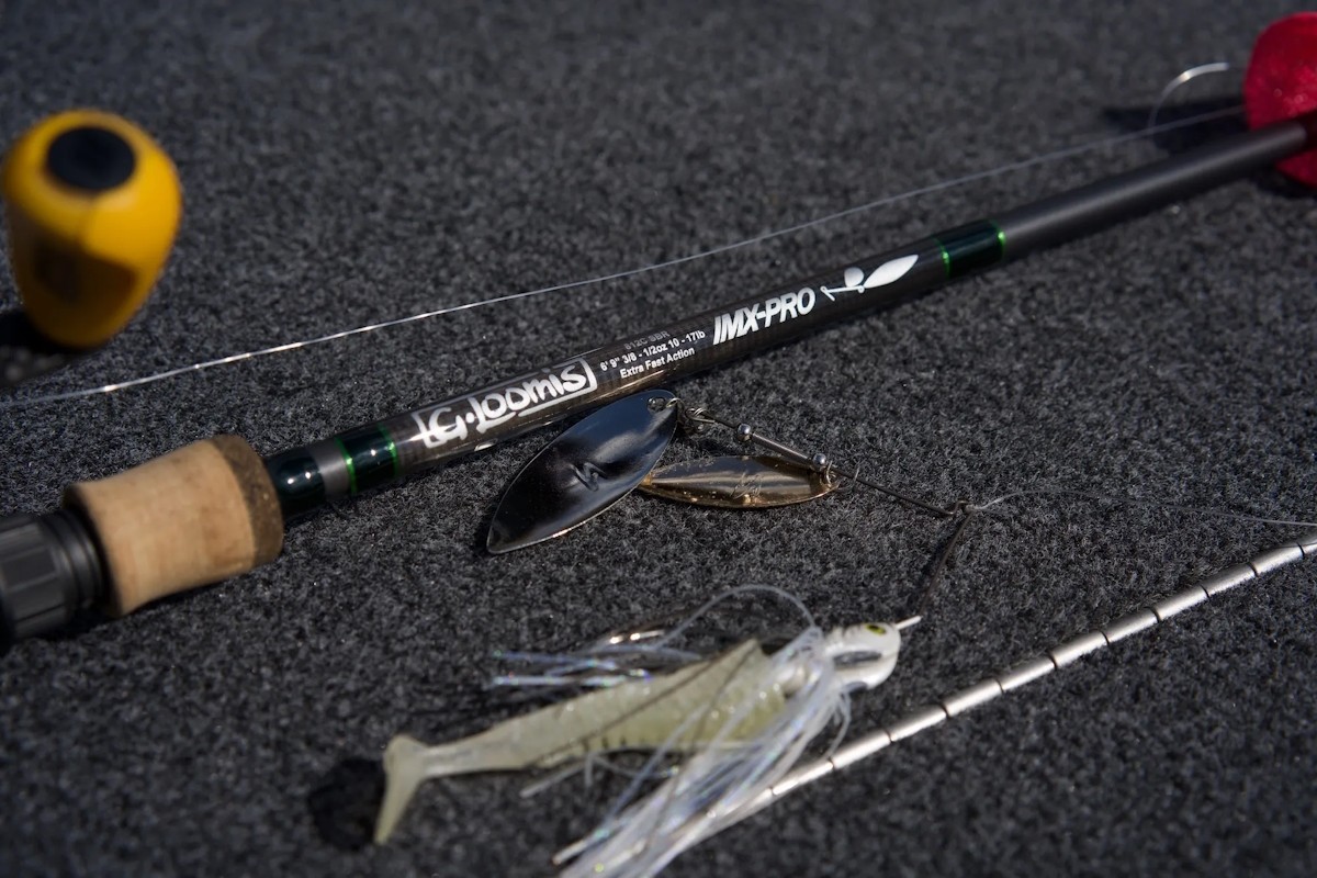 Best Spinnerbait Rods: 🎣 Expert Guide to Enhance Your Fishing