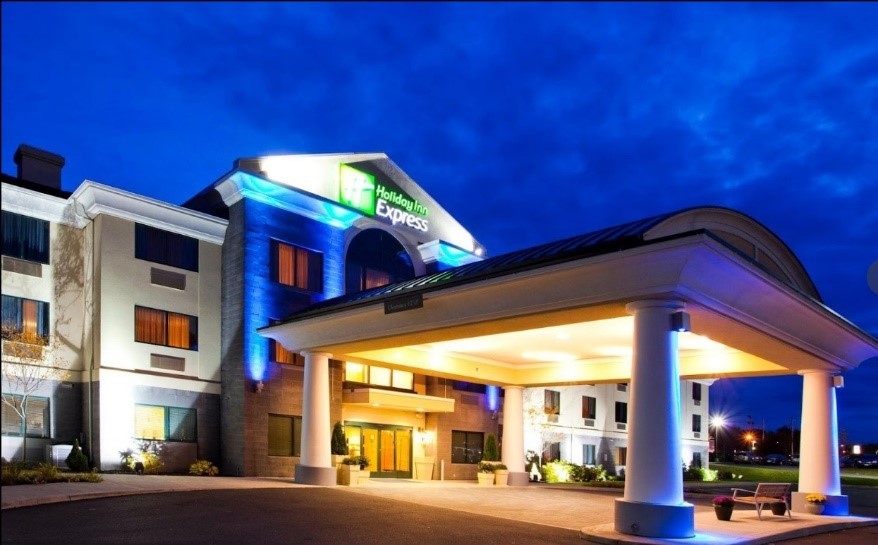 Holiday Inn Express Syracuse Airport: New Management Blue Sky ...