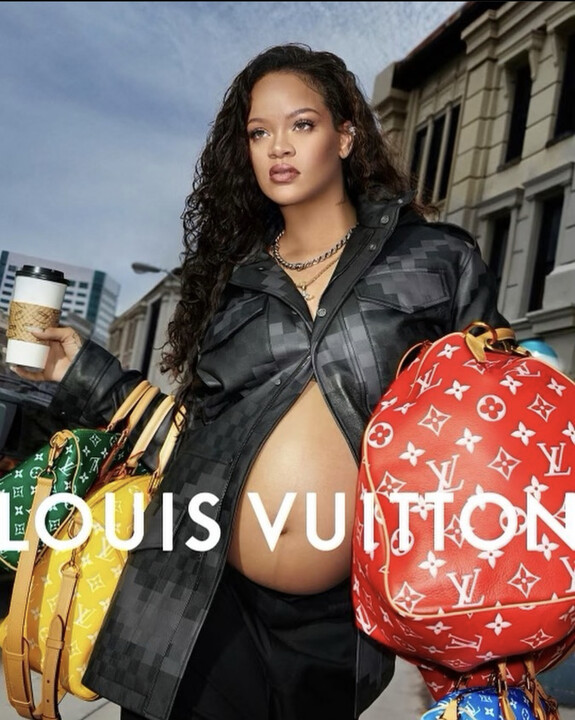 BADGALRIRI, L'ÉGÉRIE DE LA PREMIÈRE CAMPAGNE DE PHARRELL WILLIAMS POUR LOUIS VUITTON