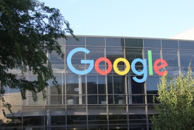 Google removes California news links.