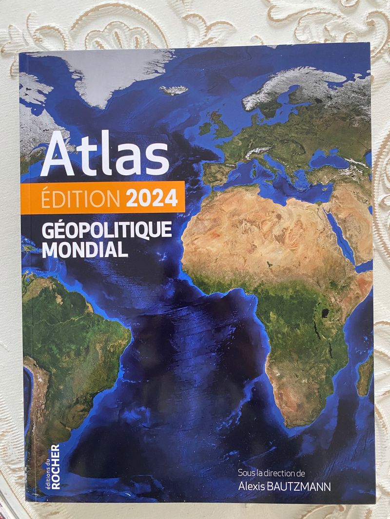 Raphaël Le Magoariec sur LinkedIn : Très heureux de compter parmi les  textes de l'édition 2024 de l'« Atlas…