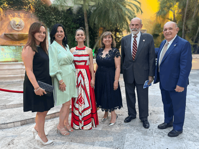 Lourdes Casanova for County Court Judge Group 2 on LinkedIn: #galaseason Lourdes Casanova for County Court Judge Group 2 on LinkedIn: #galaseason