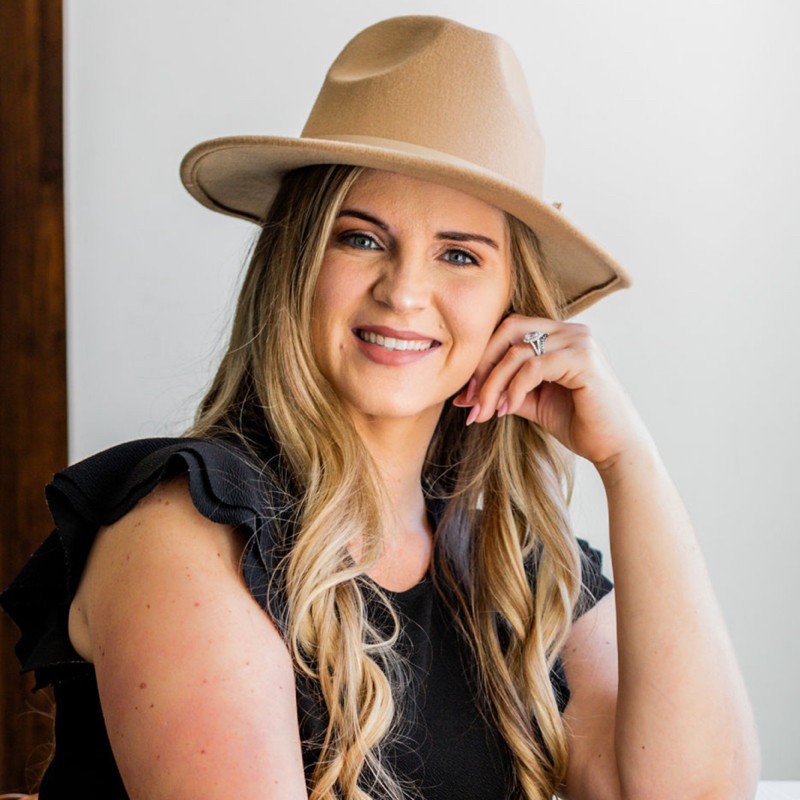 Kelsey Krebs - Business Owner - Est. With Love Wedding Planning | LinkedIn