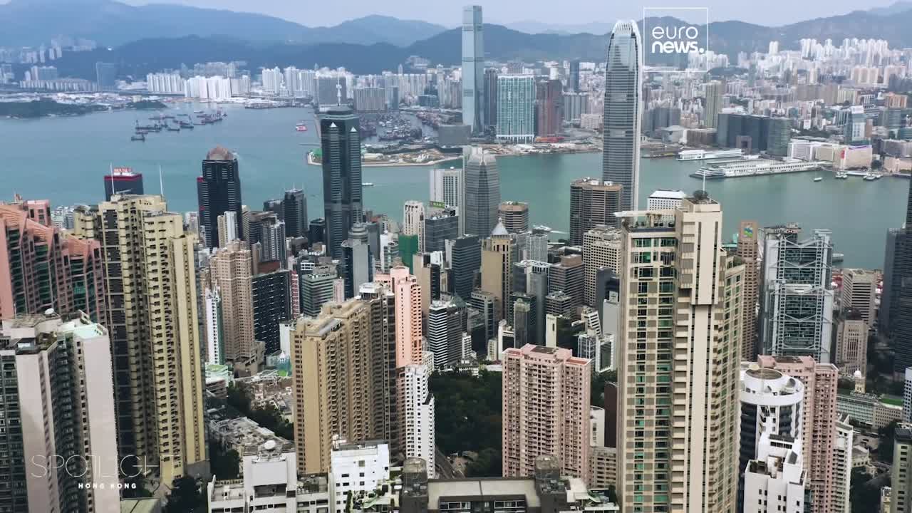 What makes Hong Kong a pivotal place in the world of finance? Sebastien Chaker, who heads the Spanish WealthTech company Allfunds in Hong Kong, tells Euronews: “When you operate in the global financial industry like Allfunds does, there’s no way around being in Hong Kong because it’s a key place.” Watch for more.   https://lnkd.in/gziei97h    #hongkong #brandhongkong #asiasworldcity #Talent #InnovativeHK #Innovation #Business #Euronews #Fintech #FinancialServices 