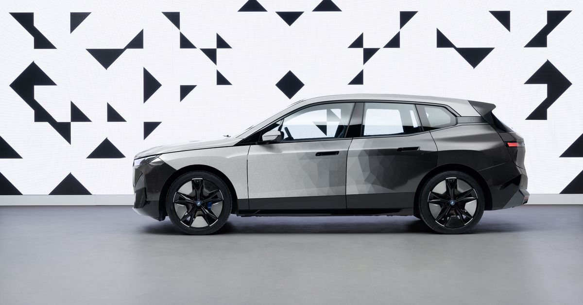Javid Ahmadi on LinkedIn: BMW debuts its new color-changing paint ...